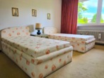 Schlafzimmer - Reichlich Platz für Ihre Familie in toller ruhiger Lage !