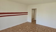 Wohnen - Eine gemütliche Erbpachtwohnung – mit kleinem Sonnenbalkon. Bezugsfertig.