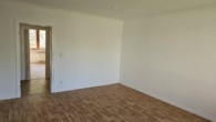 Wohnen - Eine gemütliche Erbpachtwohnung – mit kleinem Sonnenbalkon. Bezugsfertig.