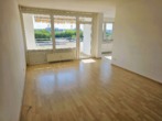 Wohnzimmer - Weitblick in Glinde garantiert! 3-Zimmer-Wohnung mit tollem Schnitt. Provisionsfrei für Käufer!