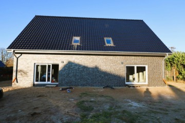 Tolle Neubau-DHH. Entscheiden Sie zwischen DIN-Wohnfläche 130 m² oder 155 m²., 21521 Dassendorf, Doppelhaushälfte