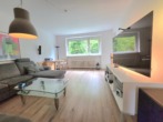 Wohnzimmer - Was für eine Wohnung im 1. OG. Zugreifen.